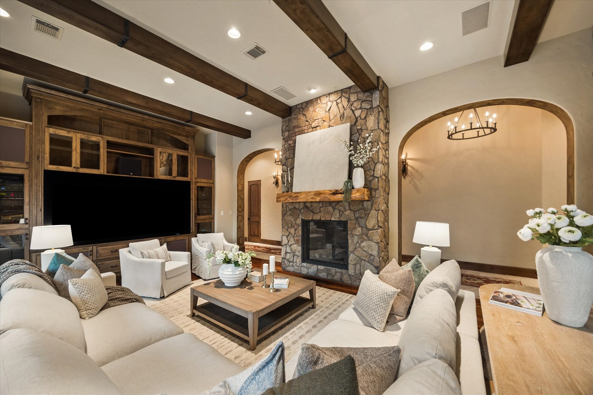 327 E Friar Tuck Lane, Houston, TX 77024