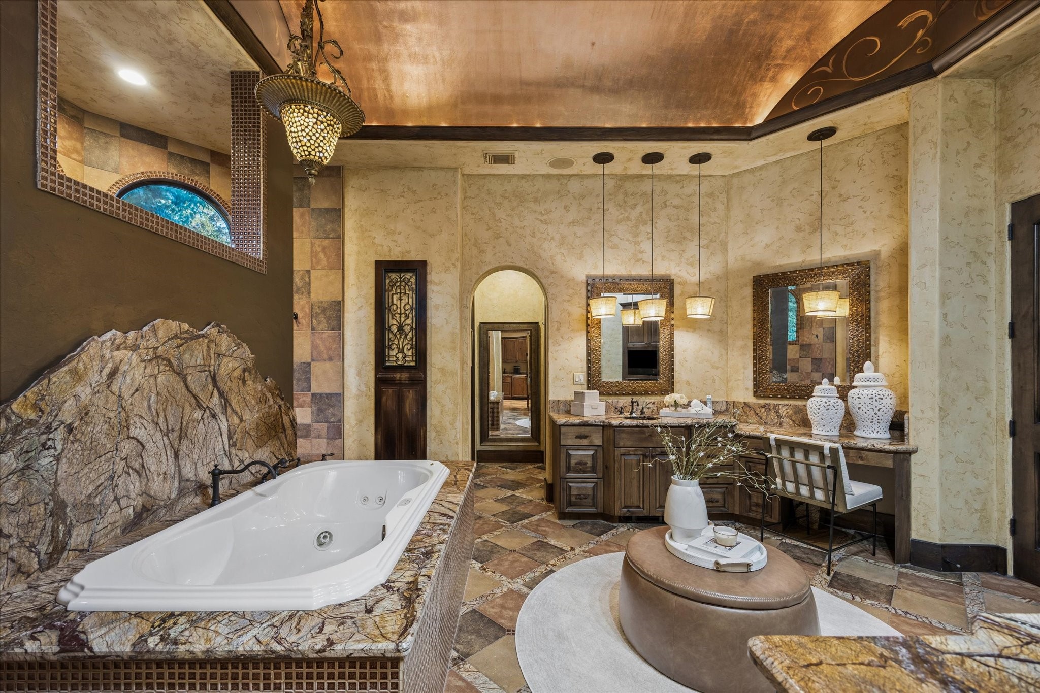 327 E Friar Tuck Lane, Houston, TX 77024