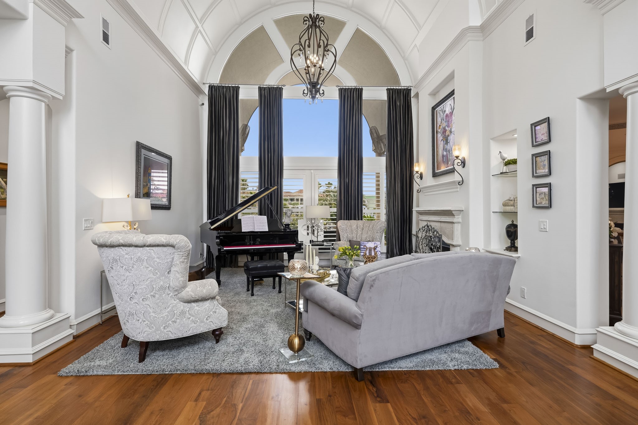 formal dining