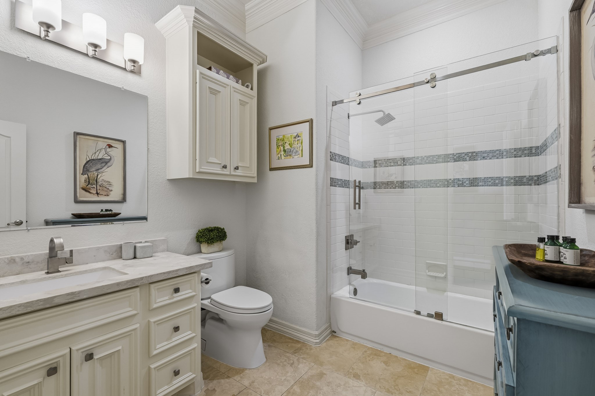 upstairs bathroom