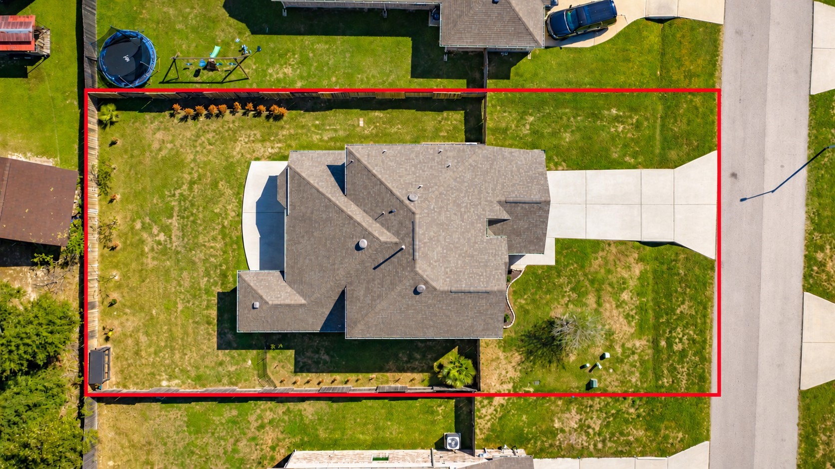 Aerial view showcasing the expansive, fully fenced backyard with ample usable space for outdoor living, entertaining, and endless possibilities! Aerial view showcasing the expansive, fully fenced backyard with ample usable space for outdoor living, entertaining, and endless possibilities!