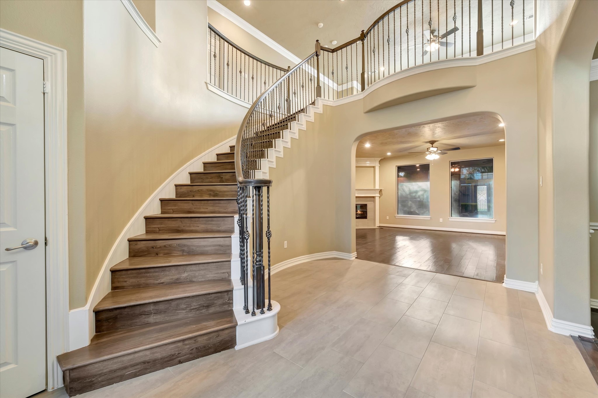 2515 Montclair Court, League City, TX 77573