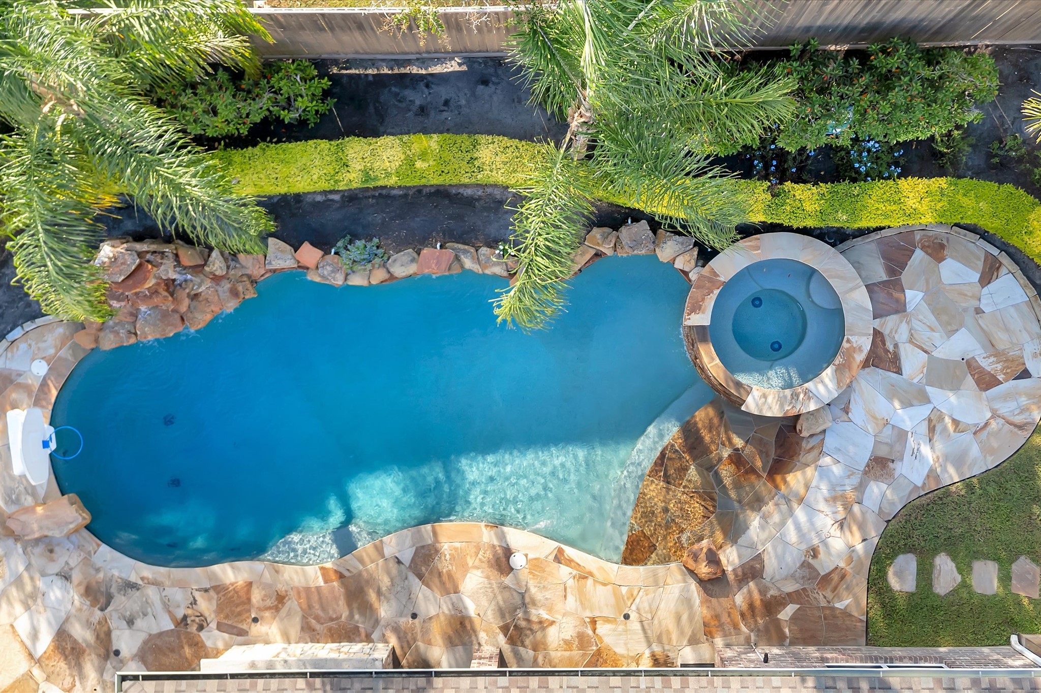2515 Montclair Court, League City, TX 77573