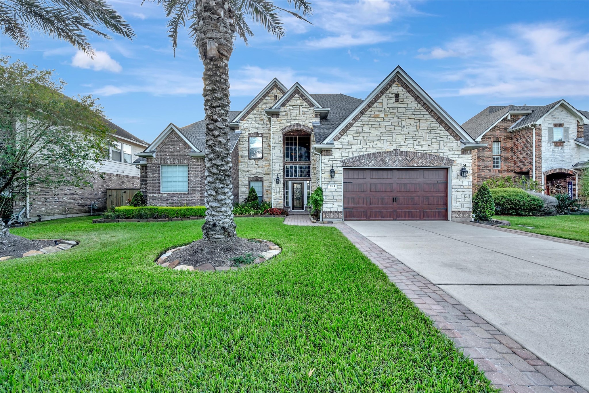 2515 Montclair Court, League City, TX 77573