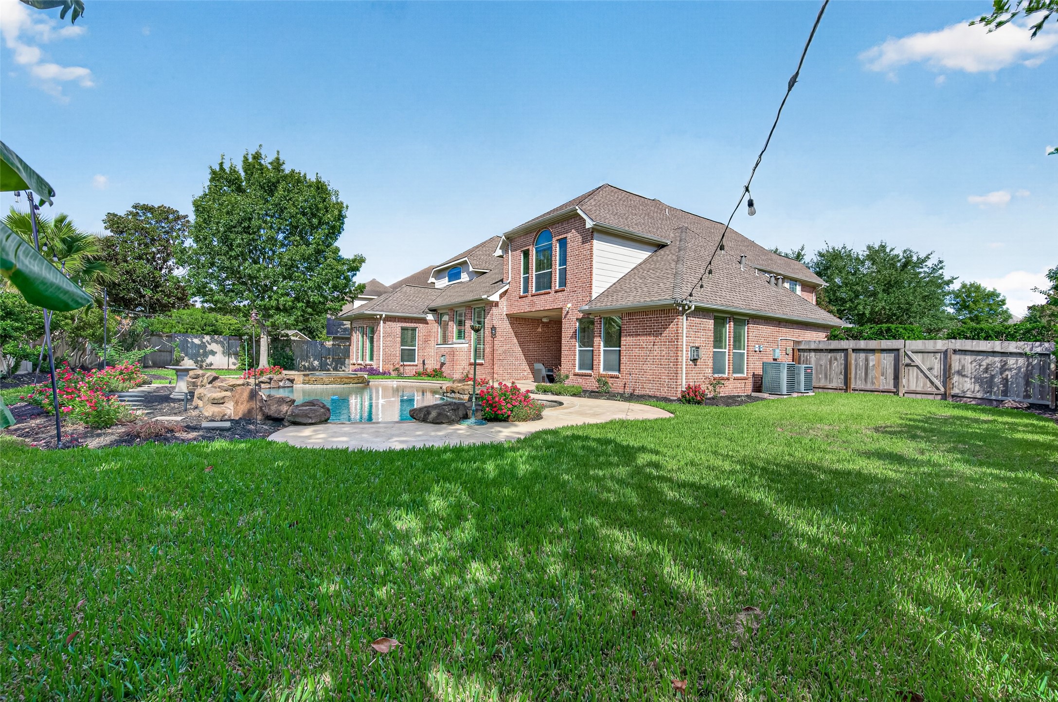 11803 Silverwood Bend Lane, Cypress, TX 77433