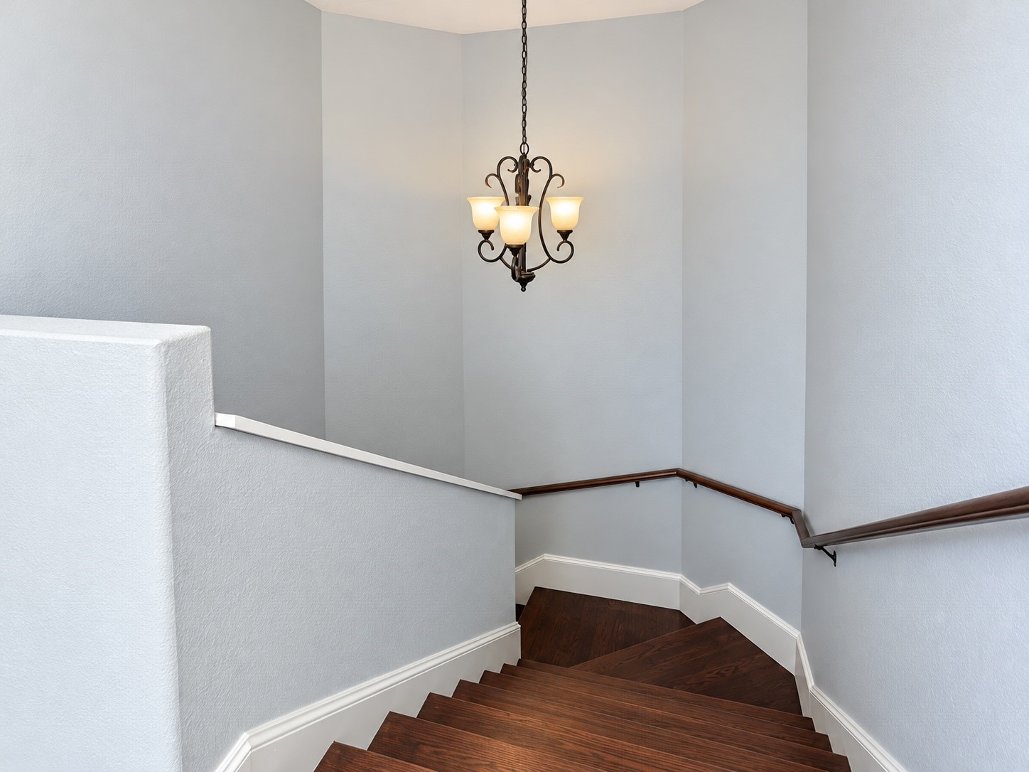 2530 S Sacramento Avenue, Pearland, TX 77581
