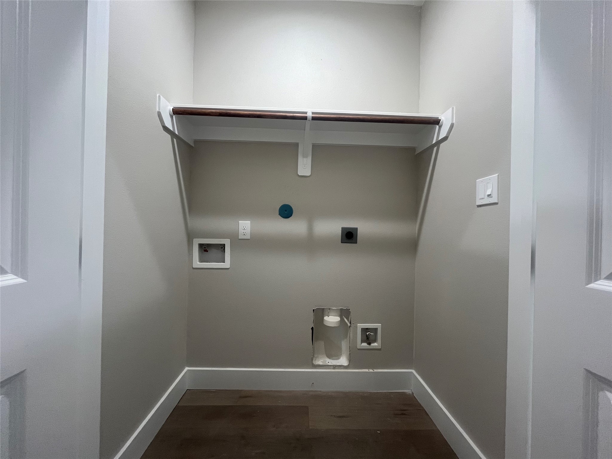 2034 Ferguson Way Unit A Laundry room