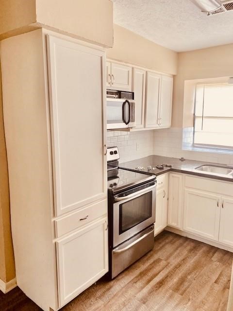 14 Richards Courts, La Marque, TX 77568