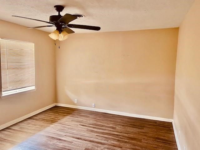14 Richards Courts, La Marque, TX 77568