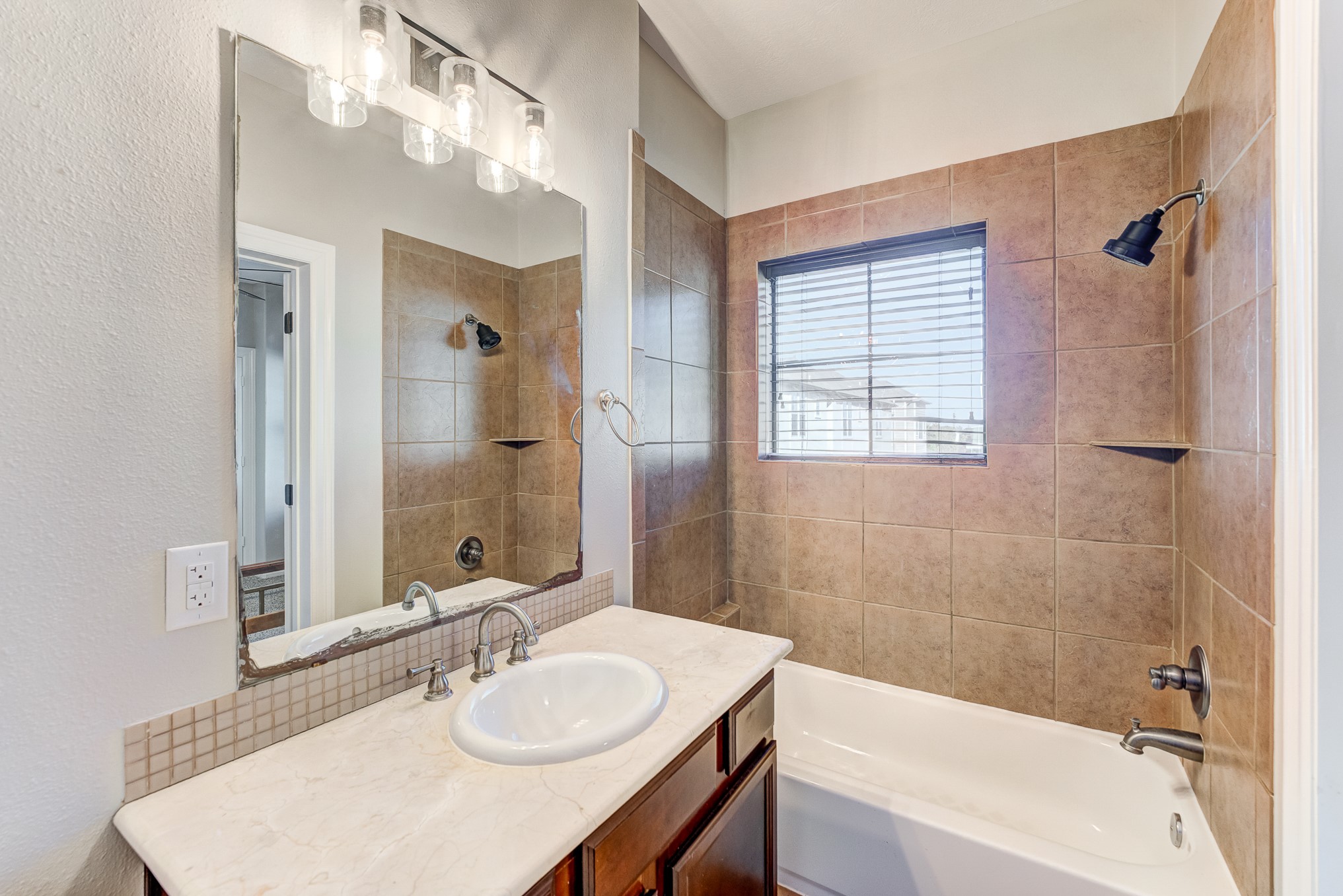 Secondary bathroom