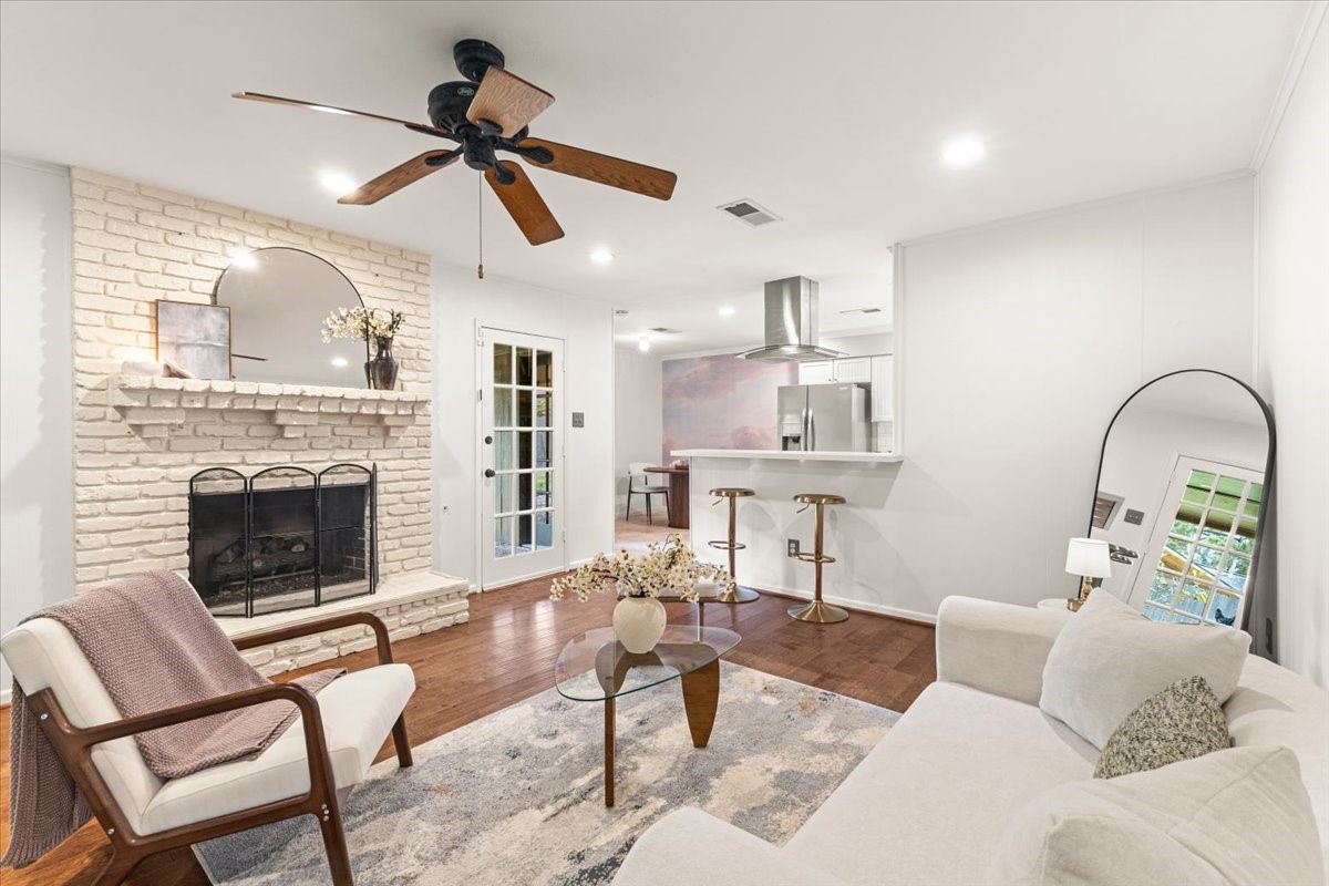 2615 Rosefield Drive, Houston, TX 77080