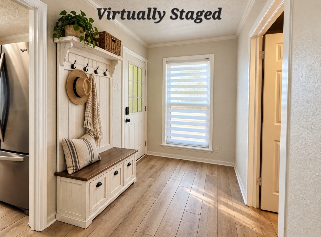 Nook staged