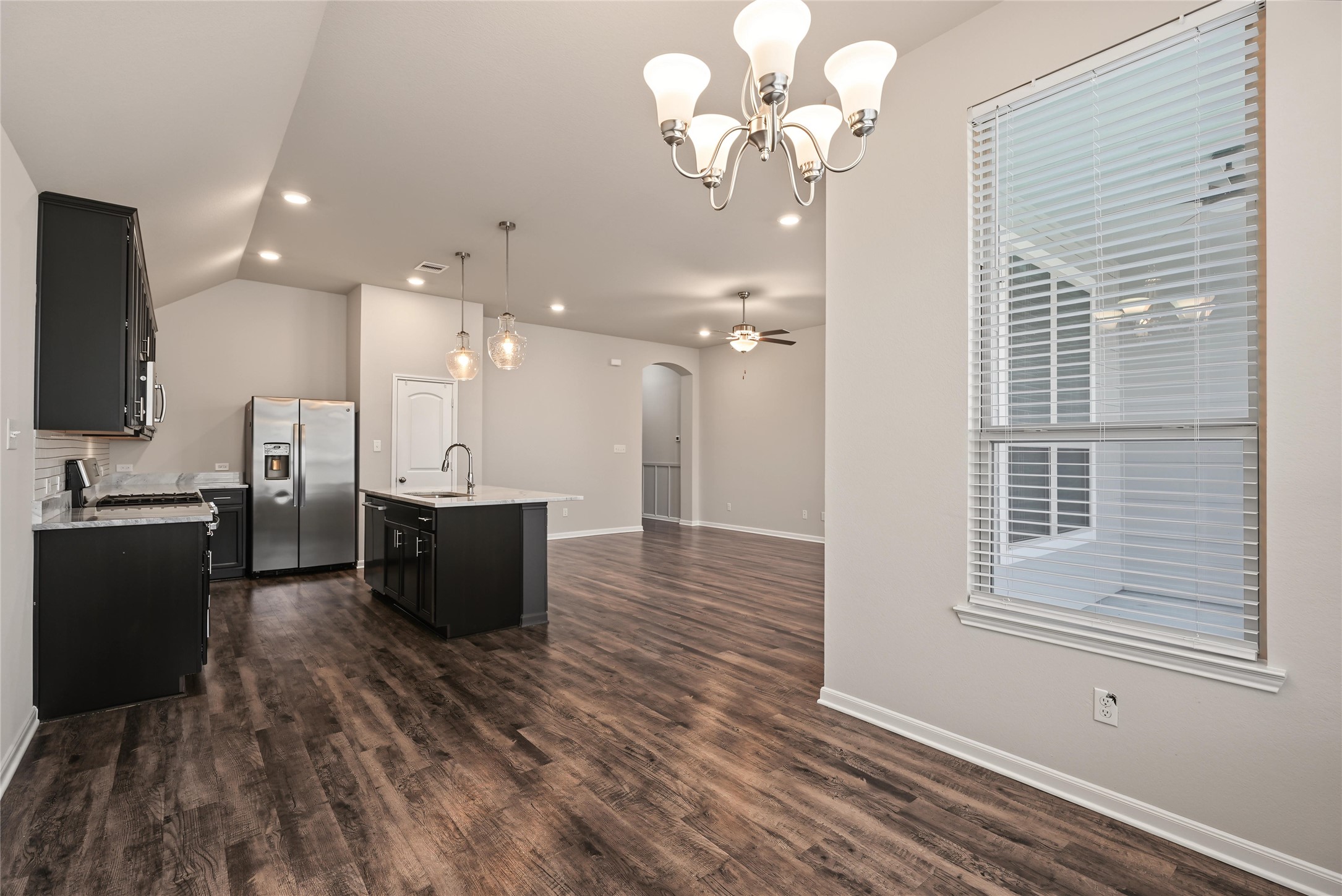 114 Abner Lane, Montgomery, TX 77356