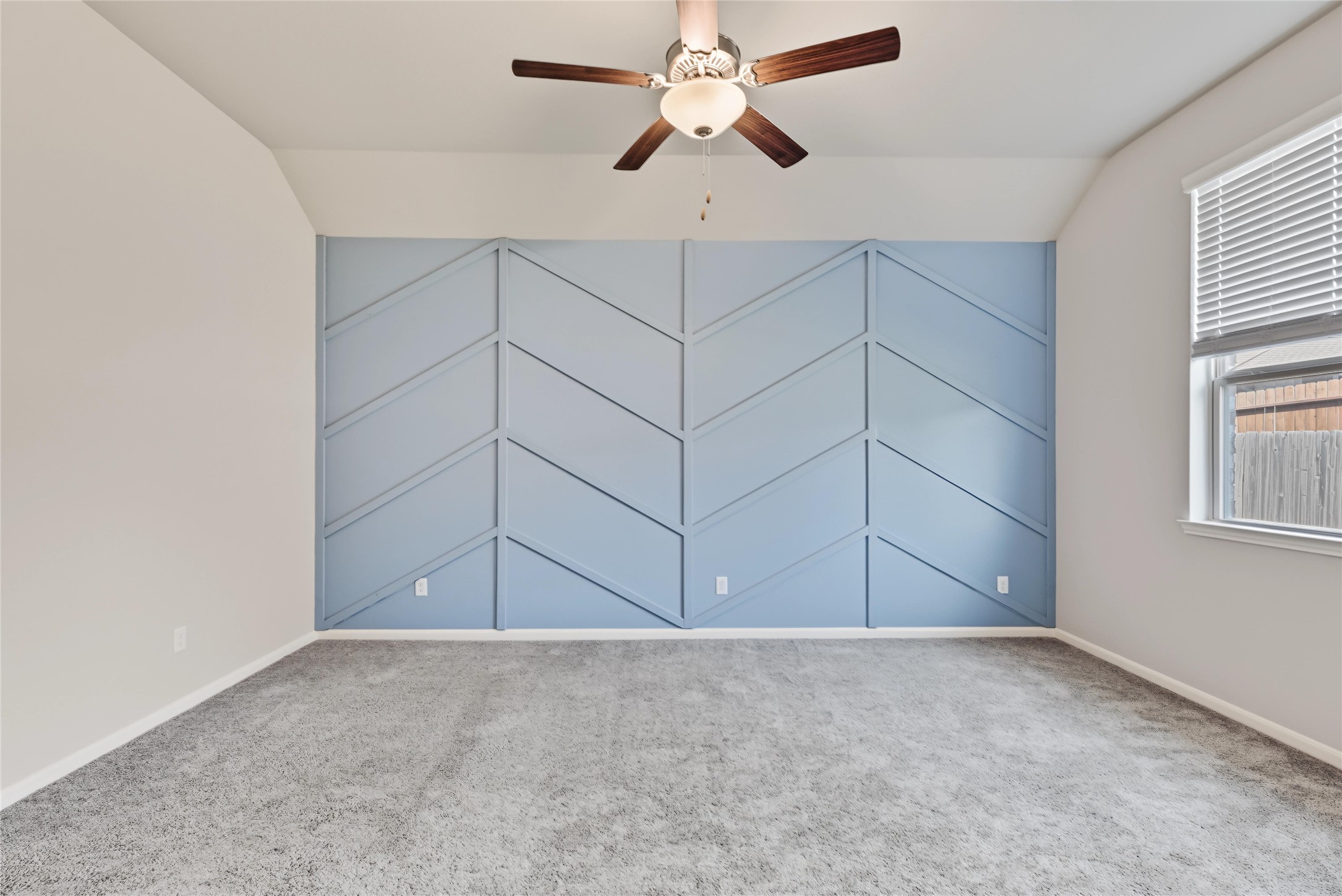 114 Abner Lane, Montgomery, TX 77356