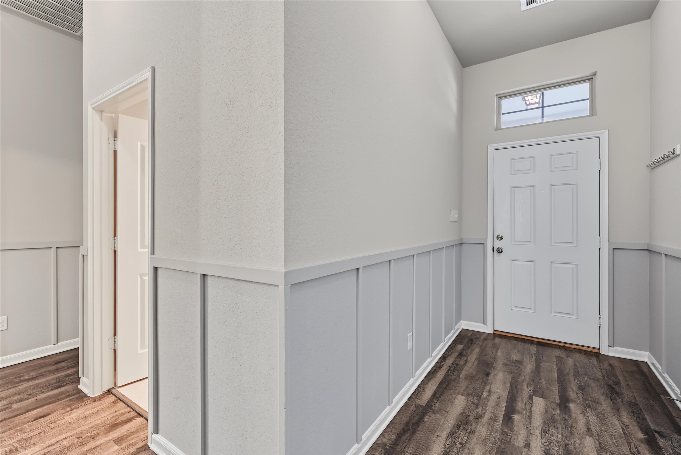 114 Abner Lane, Montgomery, TX 77356