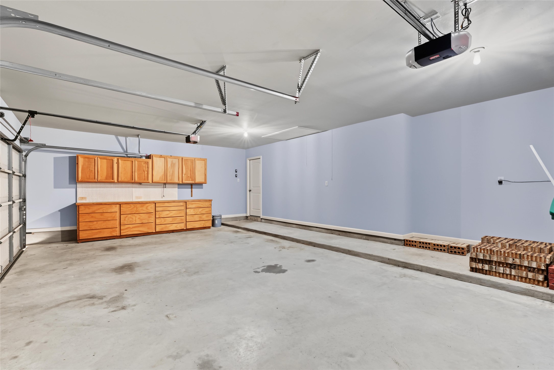 114 Abner Lane, Montgomery, TX 77356