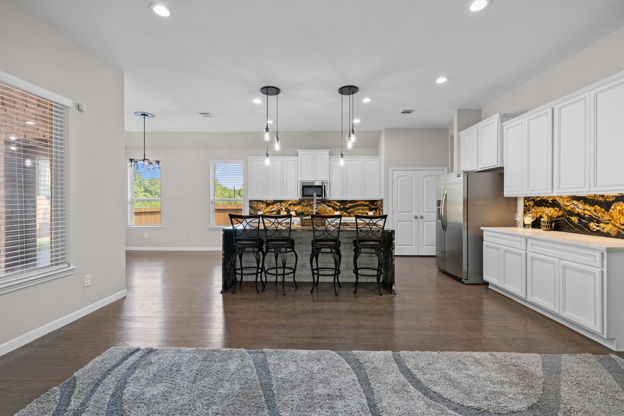 Lots of space to move around and arrange your furniture