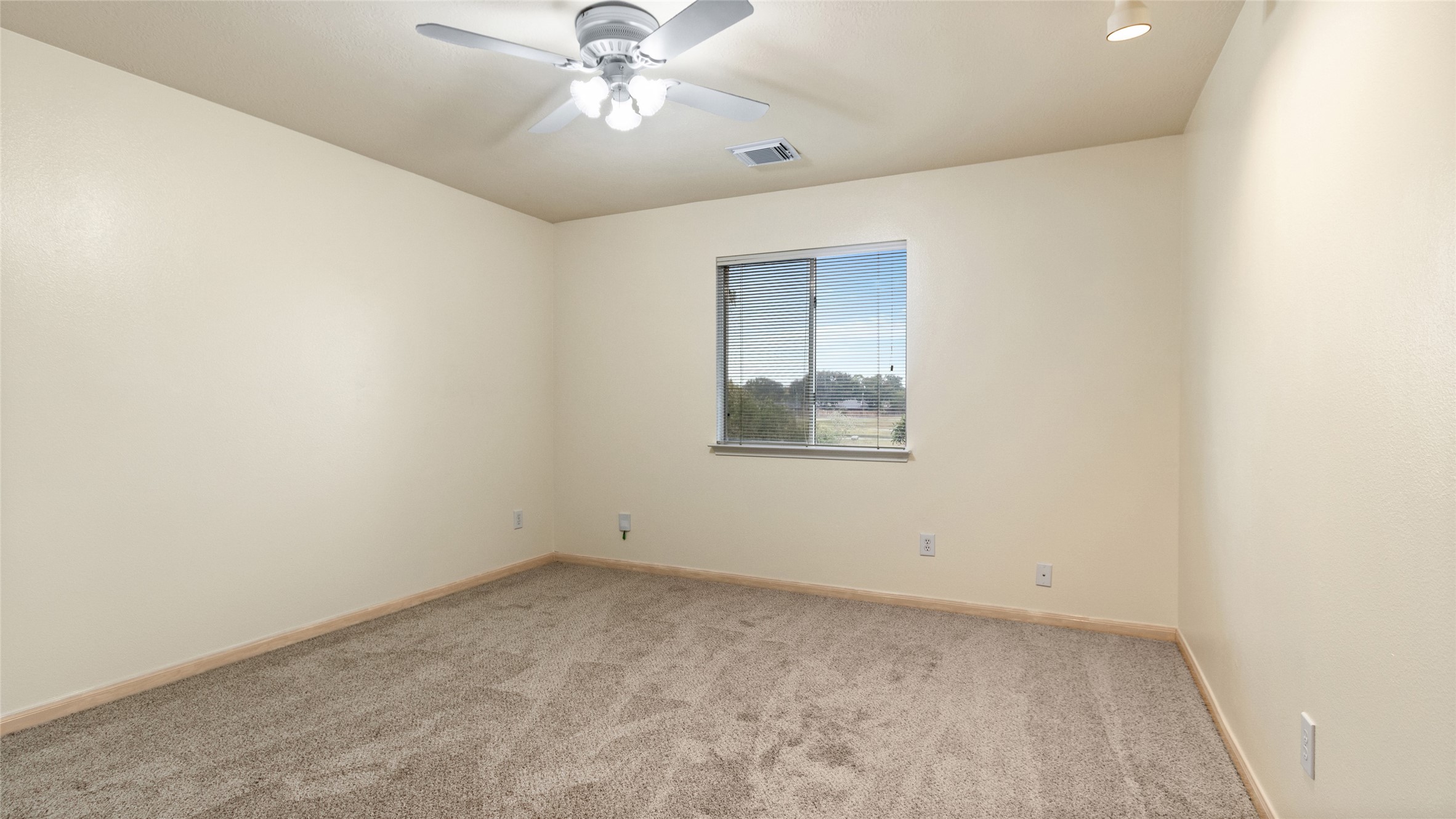 17010 Lighthouse View Drive, Friendswood, TX 77546
