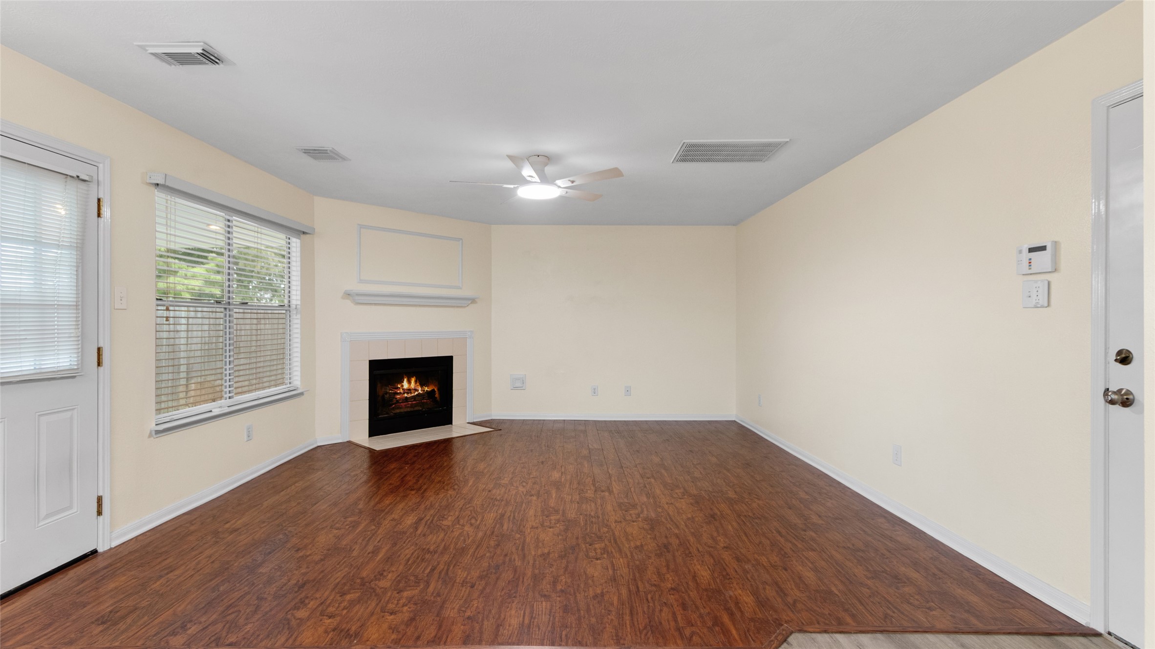 17010 Lighthouse View Drive, Friendswood, TX 77546