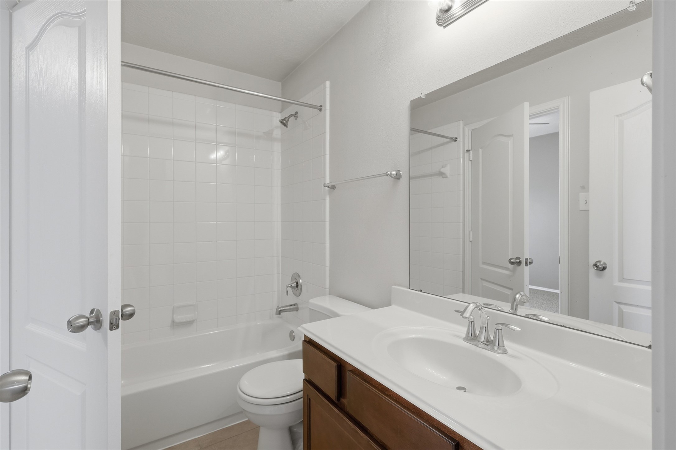 Secondary Bathroom with a tub/shower combo!