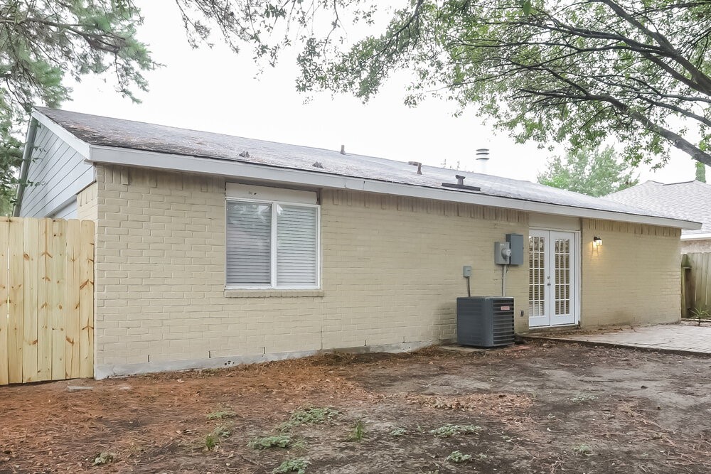 17606 Fieldglen Drive, Houston, TX 77084