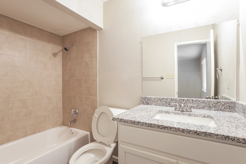 17606 Fieldglen Drive, Houston, TX 77084
