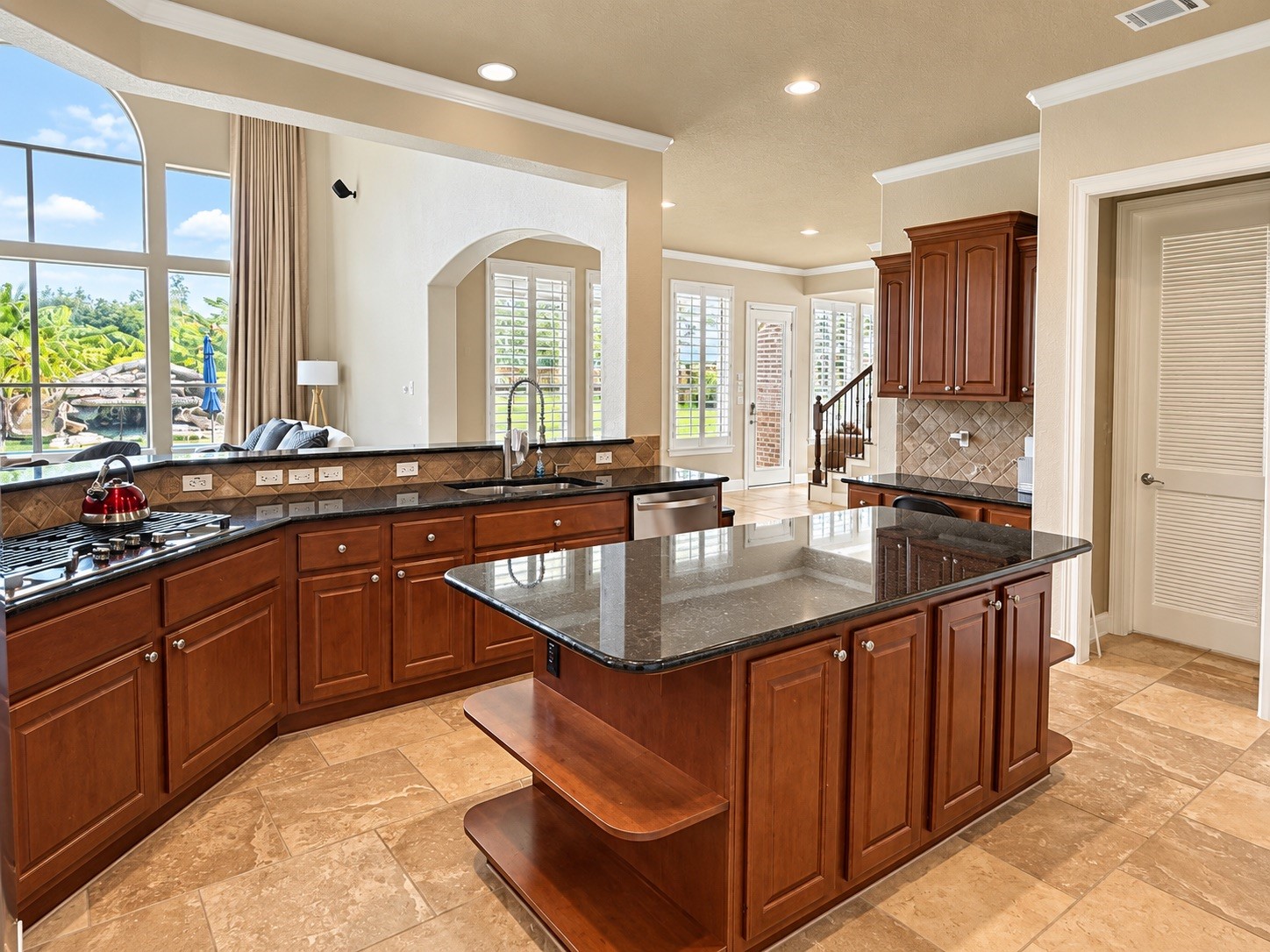 7 Compton Manor Drive, Spring, TX 77379