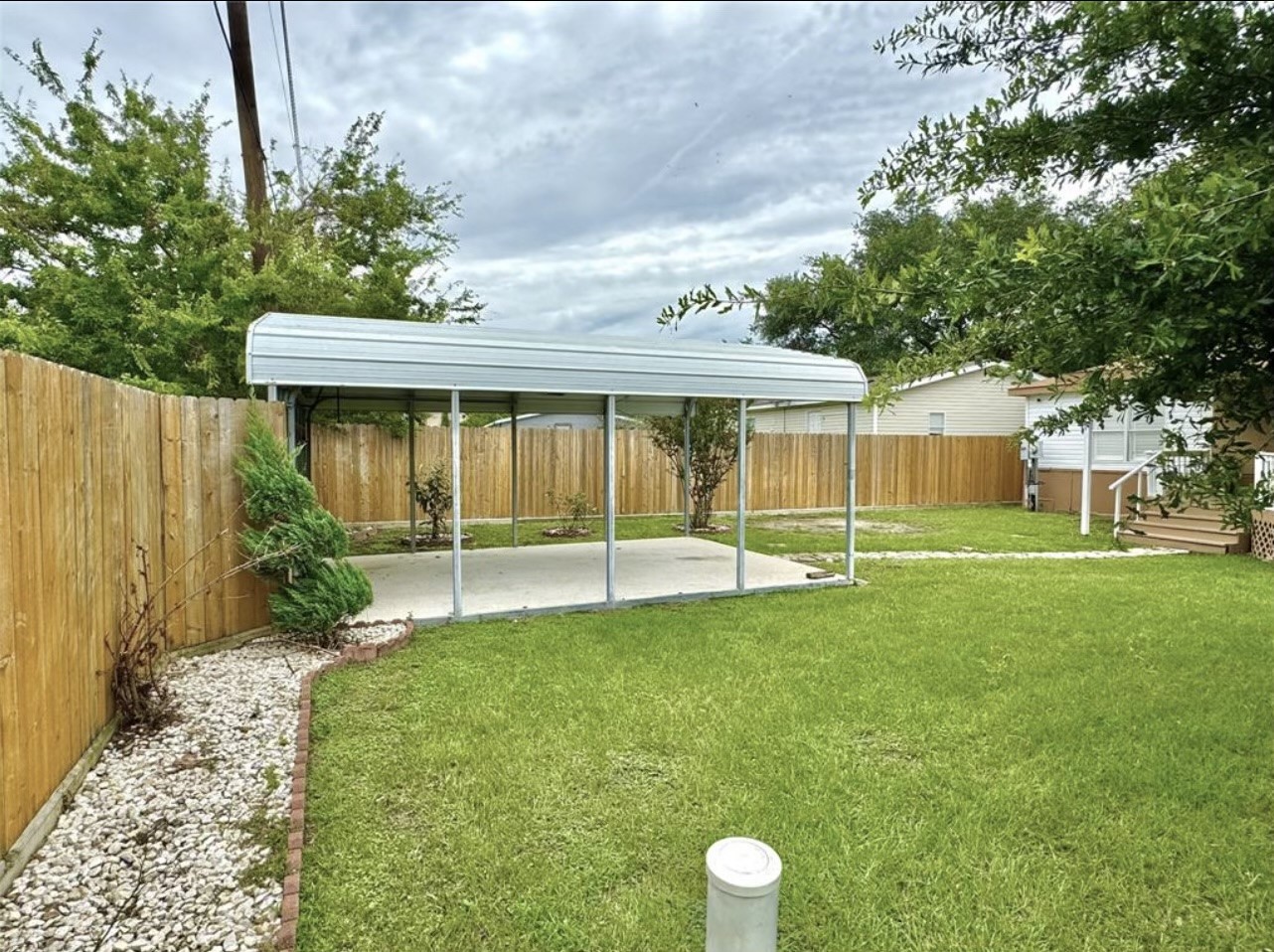 Another view of the backyard.
