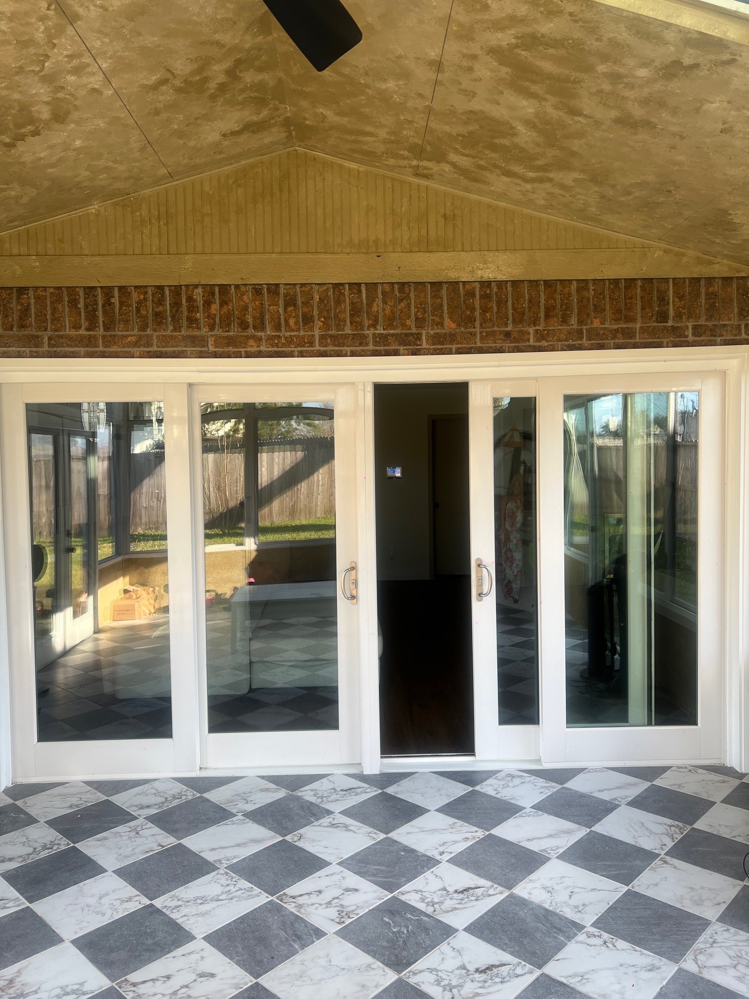 16818 Rockbend, Houston, TX 77084