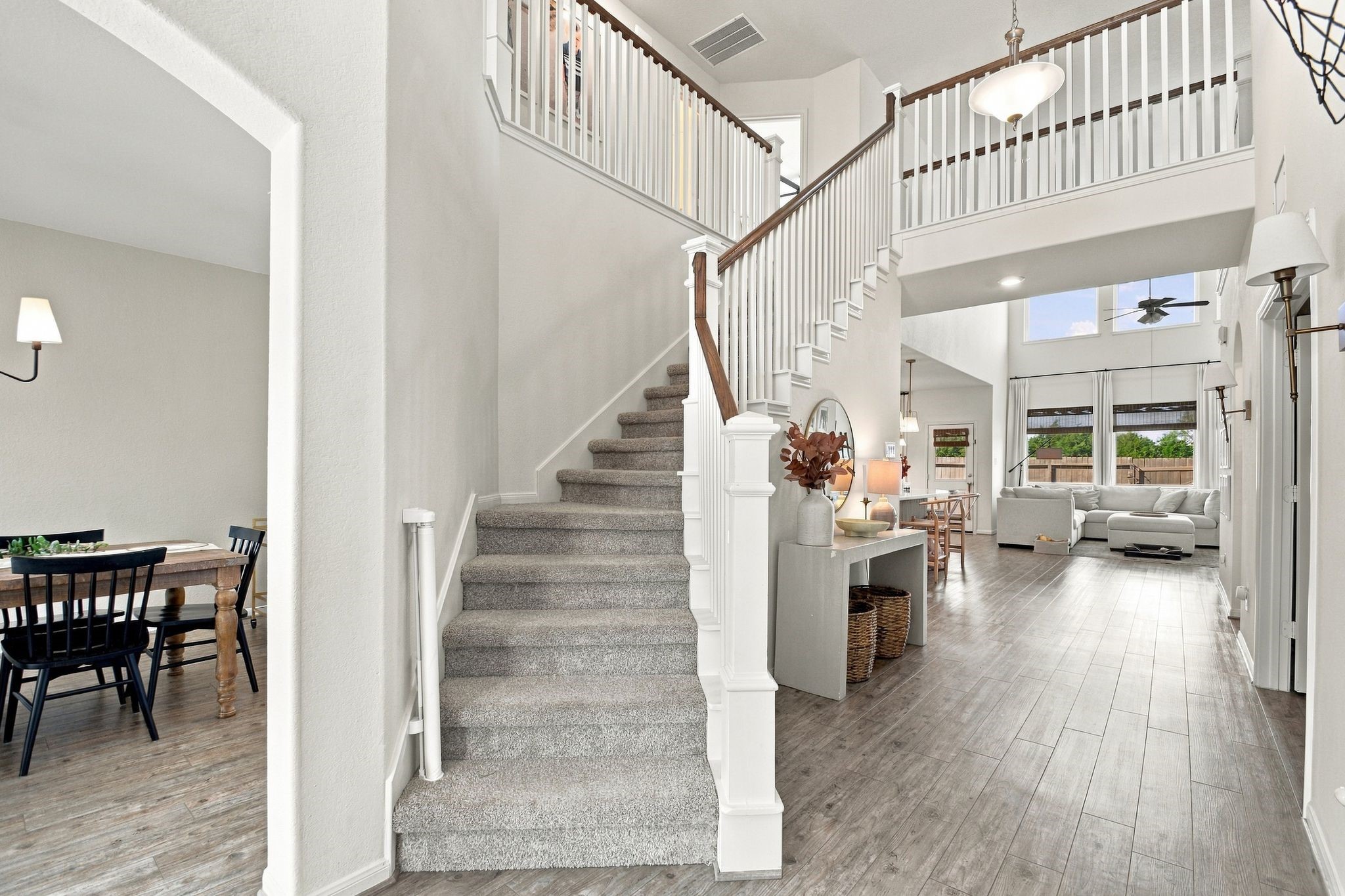 1853 Kenley Way, Alvin, TX 77511