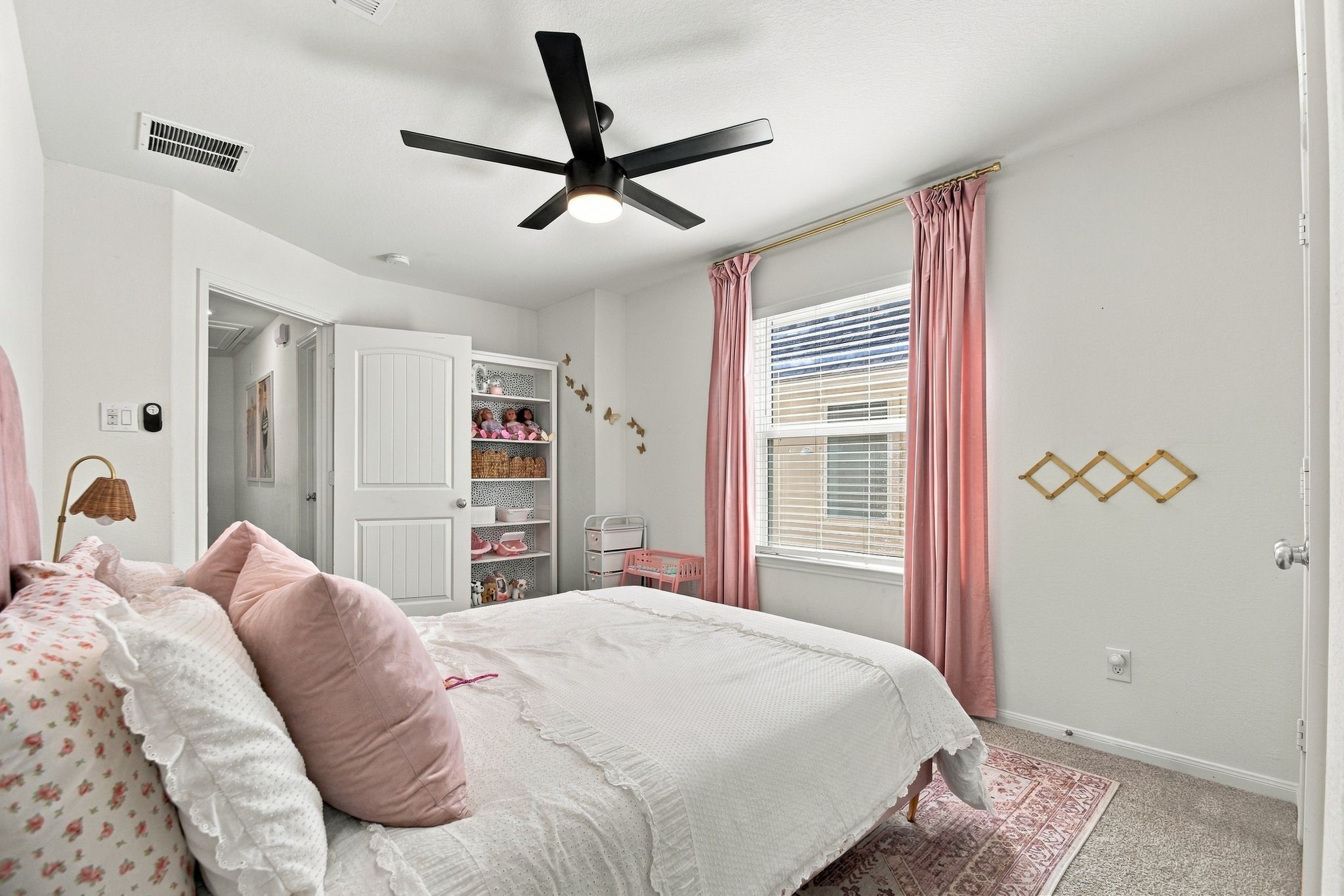 1853 Kenley Way, Alvin, TX 77511