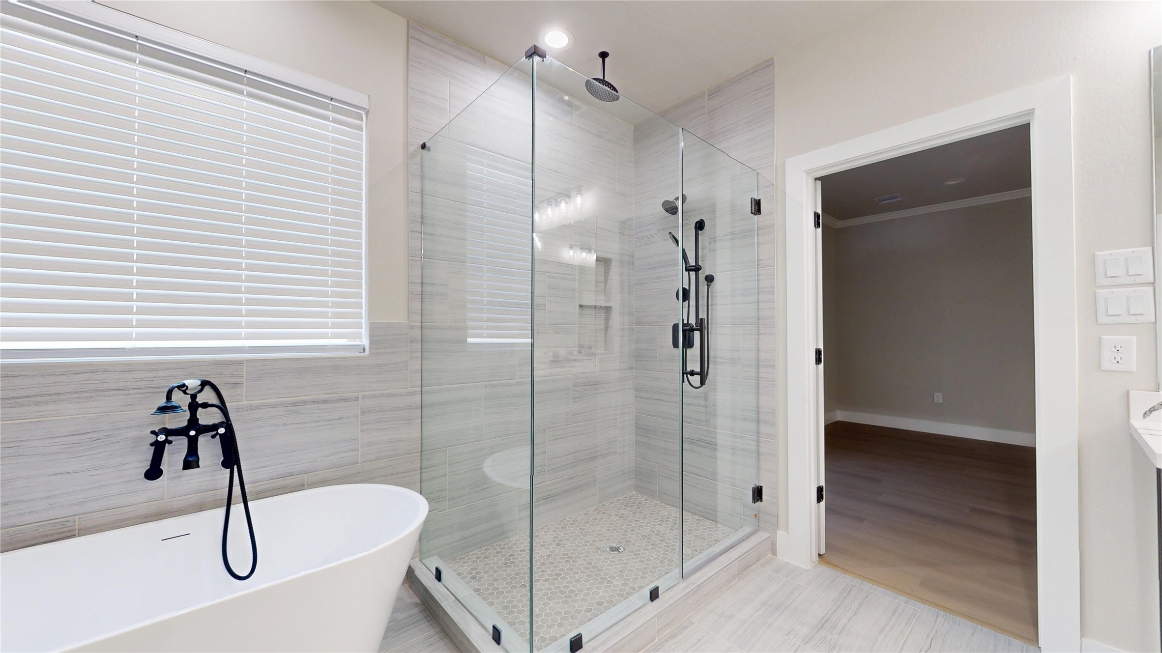 5411 Oak Cove Drive, Houston, TX 77091