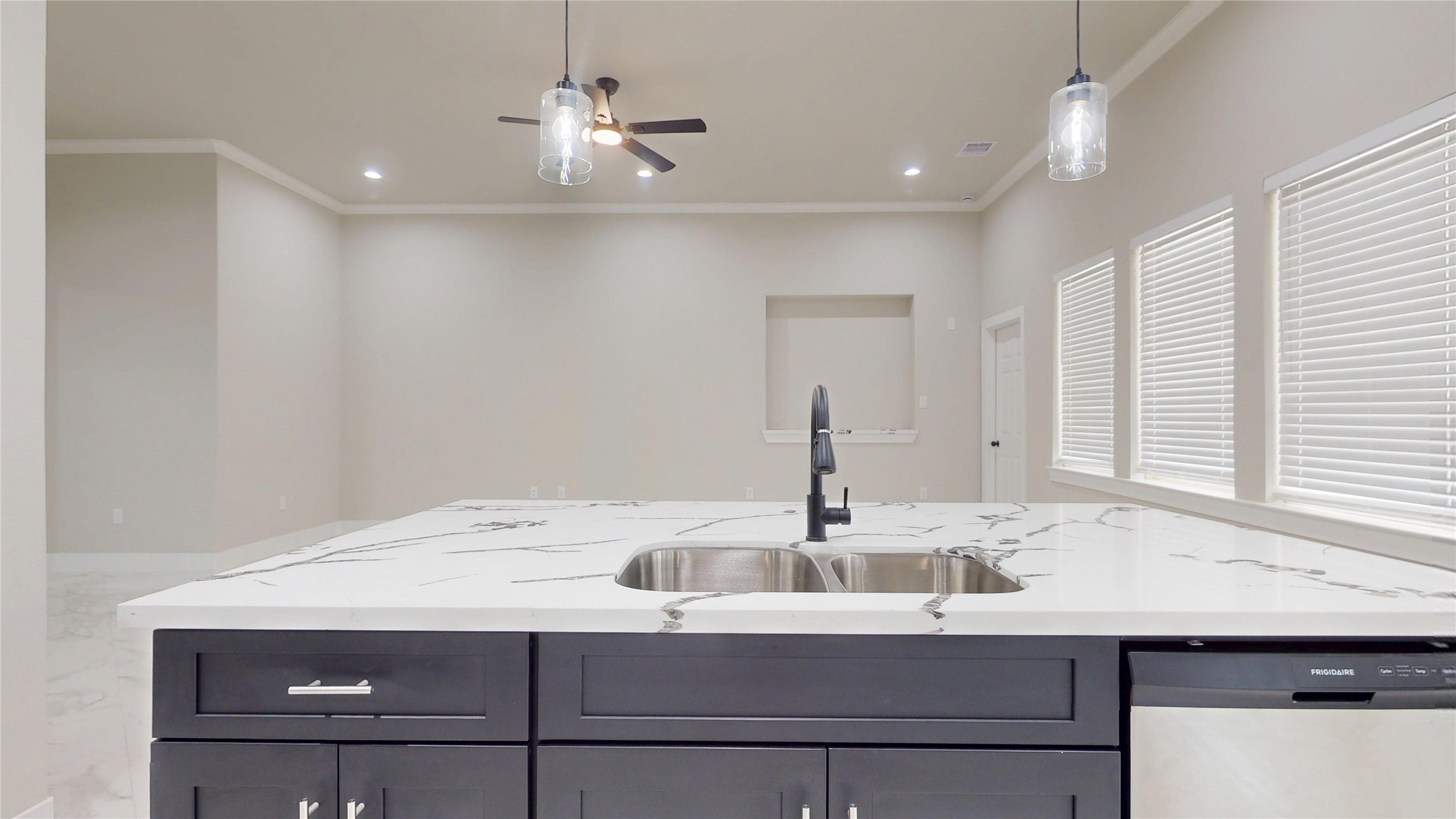 5411 Oak Cove Drive, Houston, TX 77091