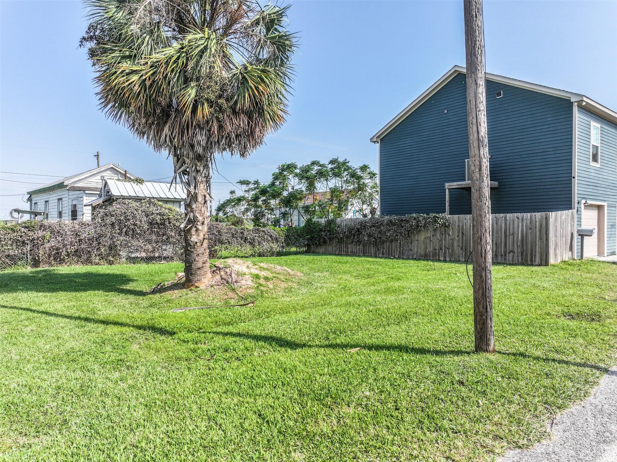 Build-ready cleared lot, primed for your vision.