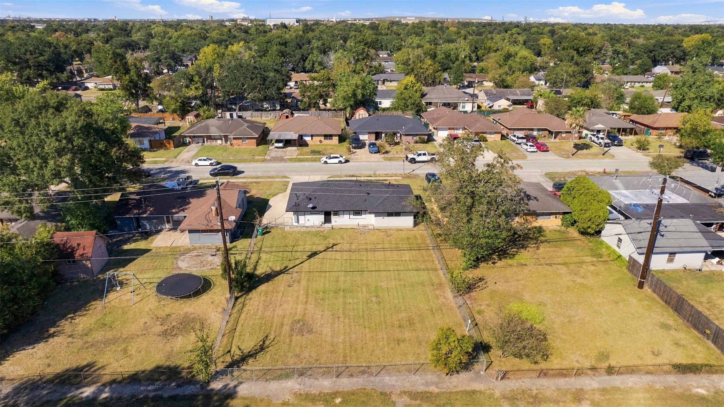 914 Gary Avenue, Pasadena, TX 77502