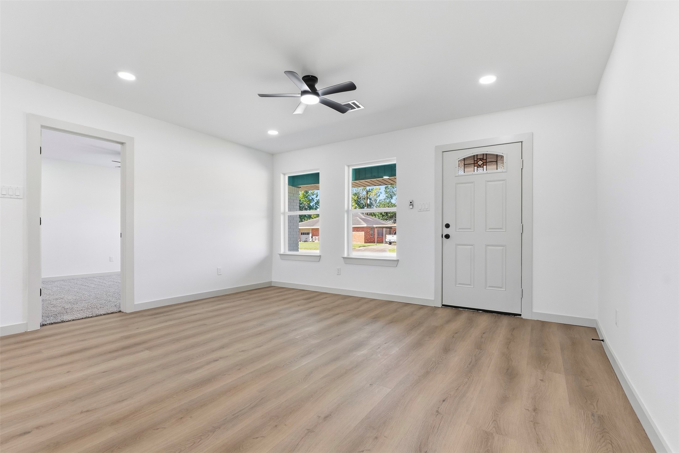 914 Gary Avenue, Pasadena, TX 77502
