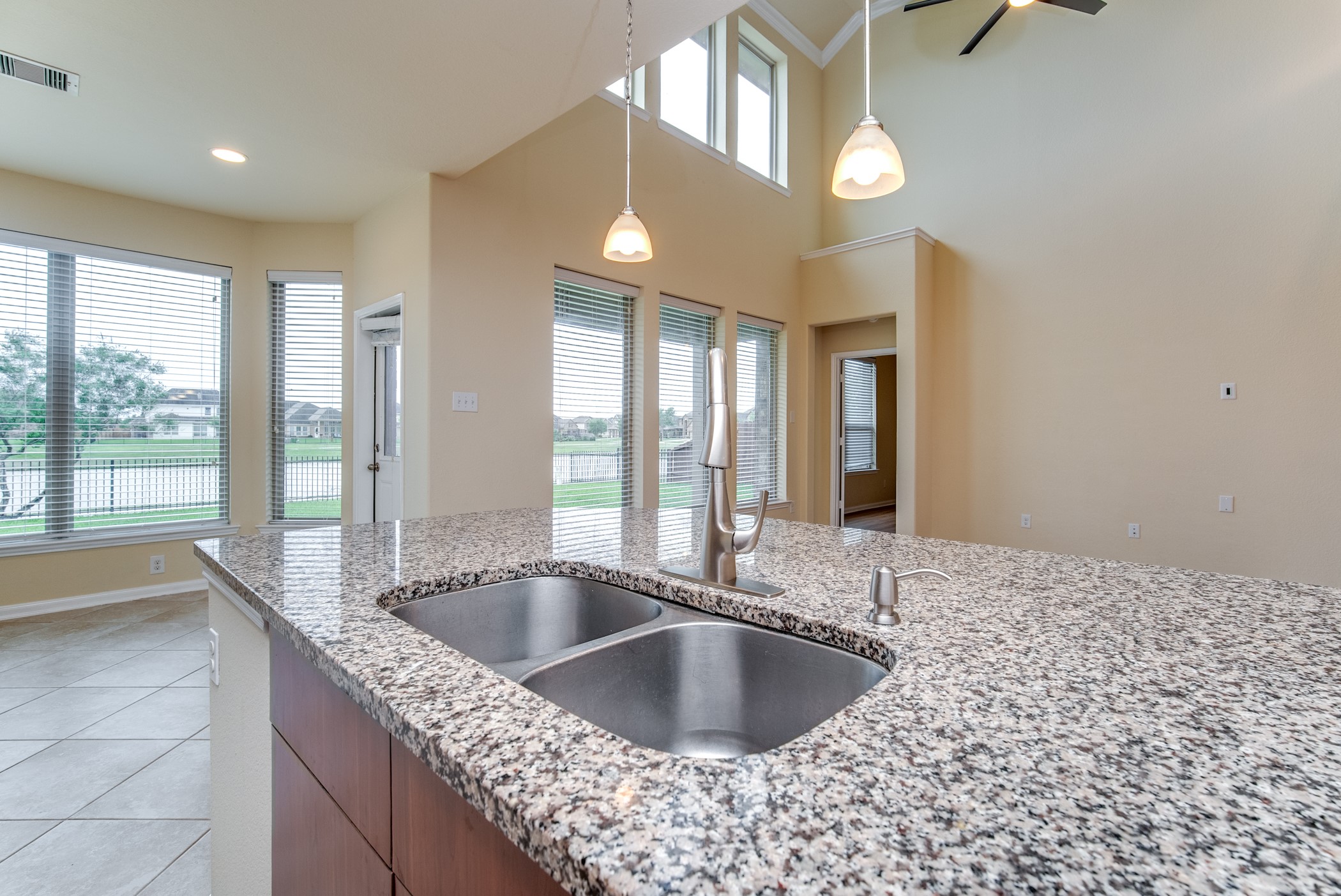 9422 Harmony Lake Lane, Richmond, TX 77469