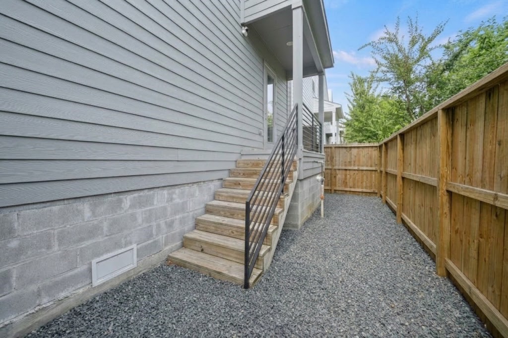 5612 Savyon Drive, Houston, TX 77091