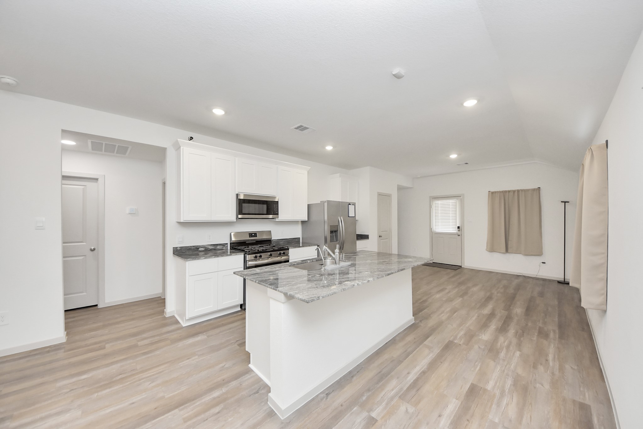 1742 Lilypad Drive, Alvin, TX 77511