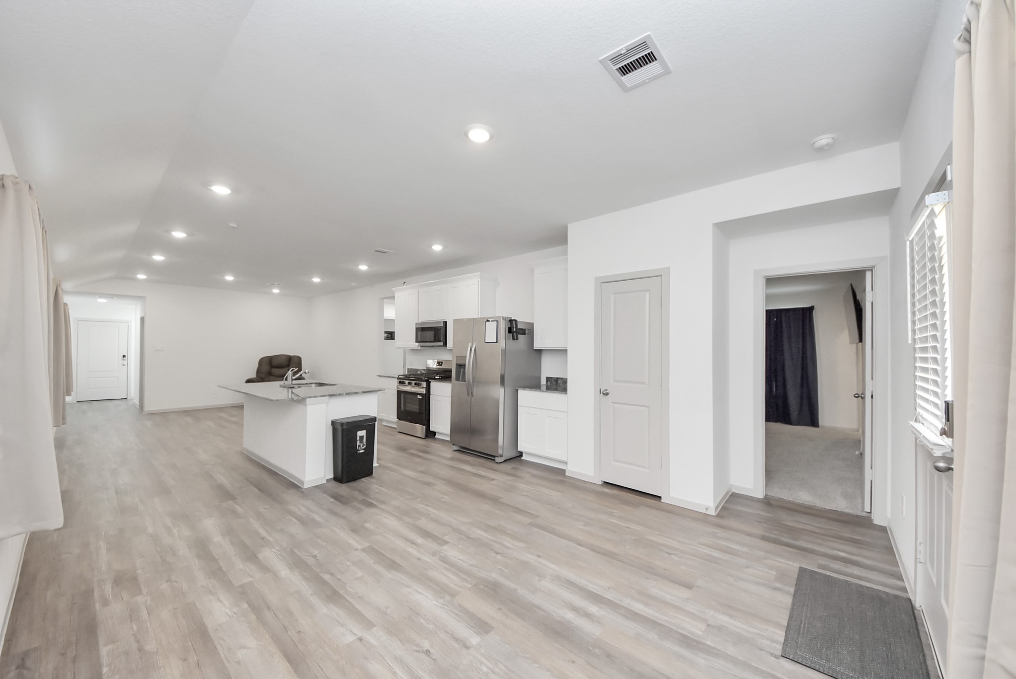 1742 Lilypad Drive, Alvin, TX 77511