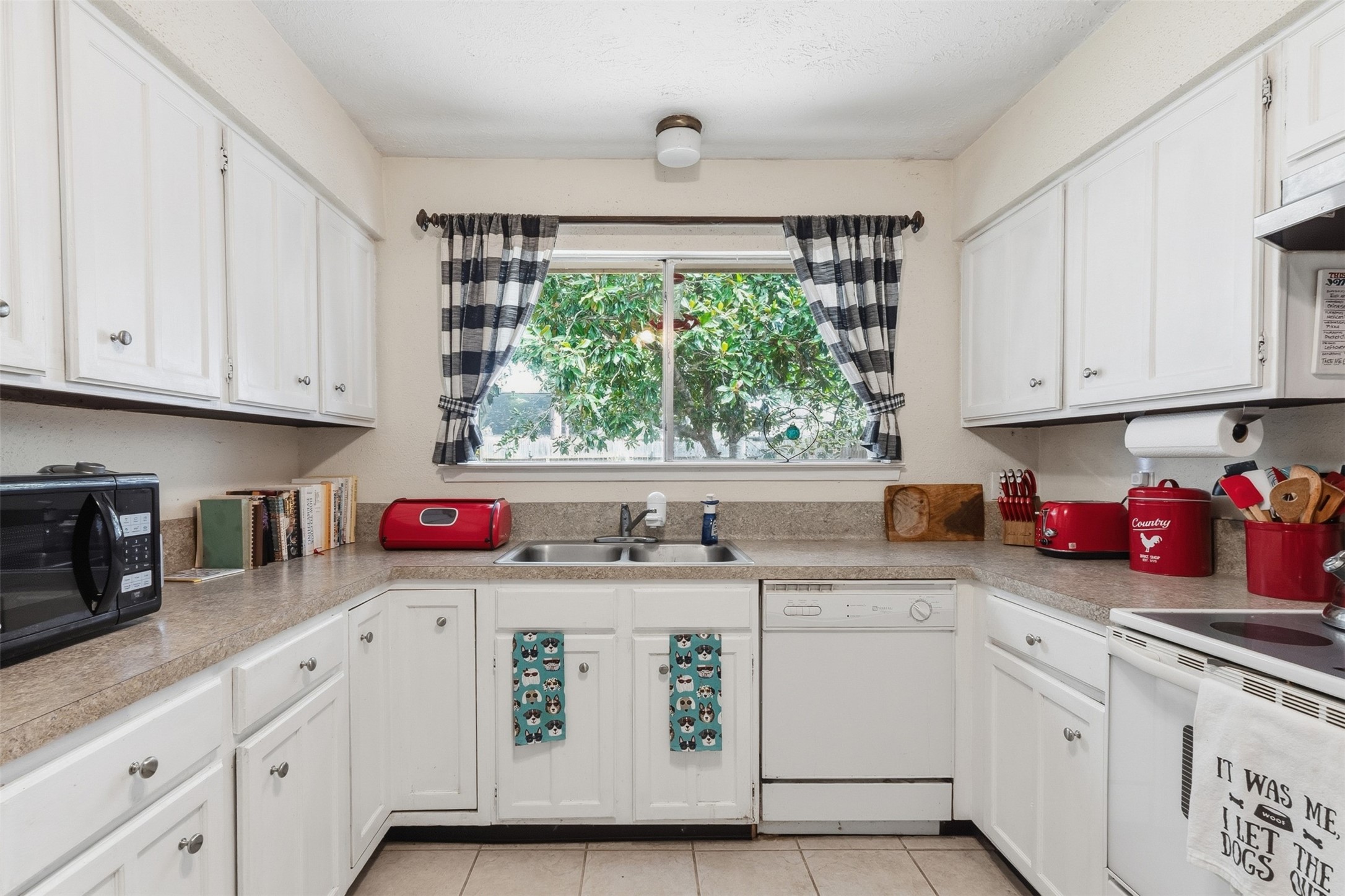 6919 Grant Drive, Richmond, TX 77469