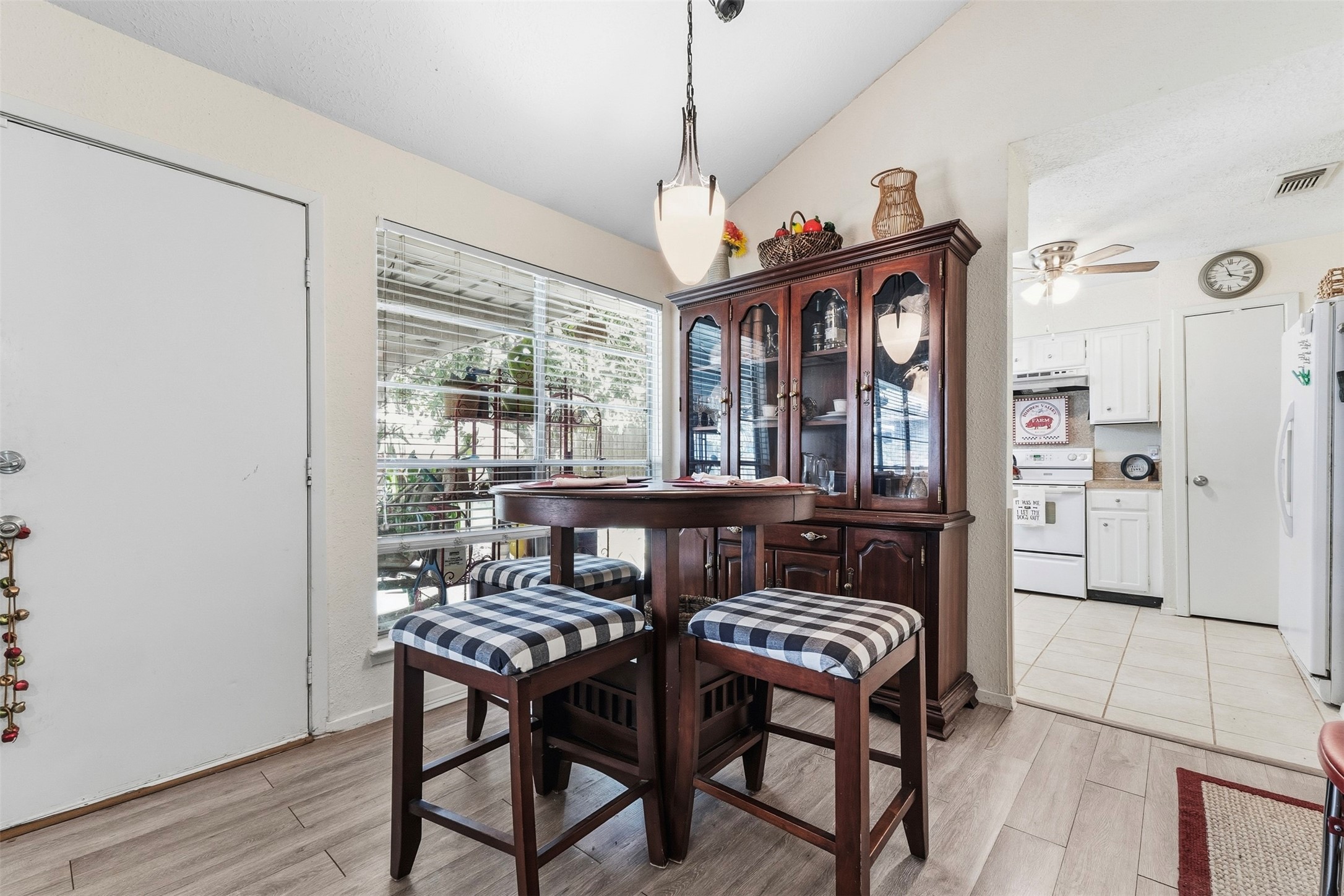 6919 Grant Drive, Richmond, TX 77469