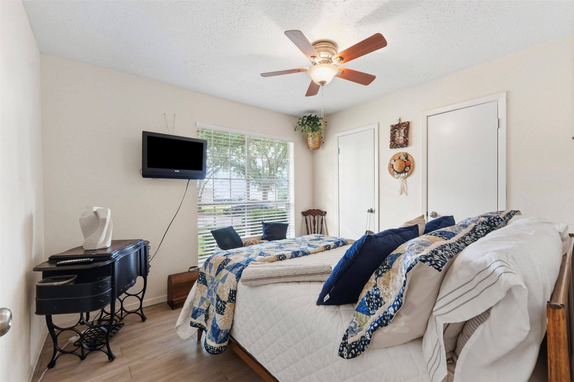 6919 Grant Drive, Richmond, TX 77469