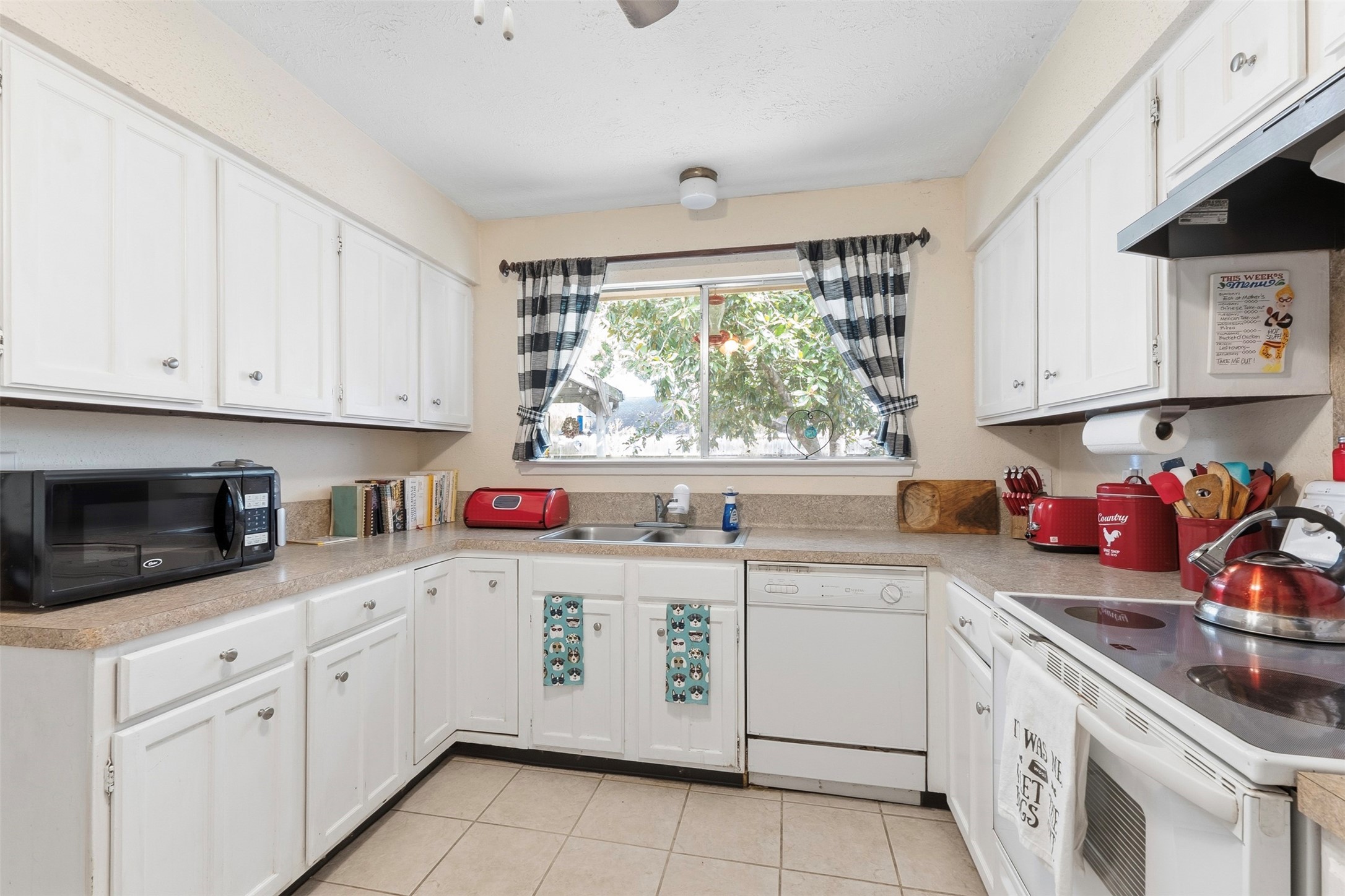 6919 Grant Drive, Richmond, TX 77469