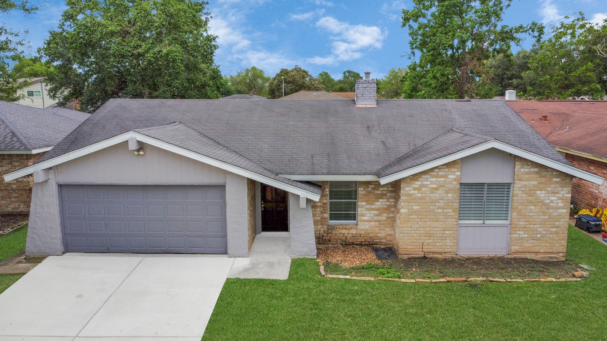 10131 Kent Towne Ln, Sugar Land, TX 77498
