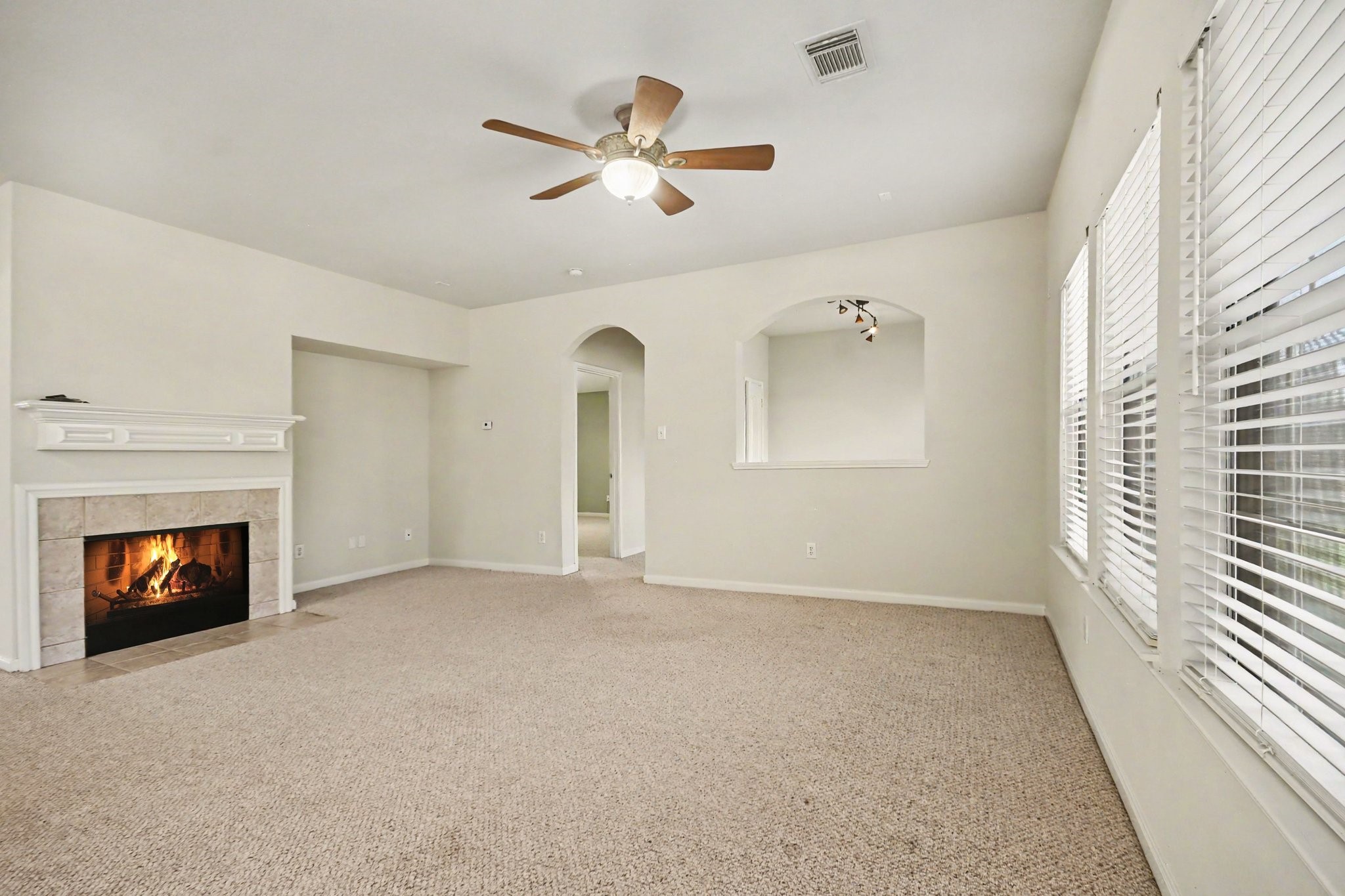 9430 Heflin Colony Drive, Sugar Land, TX 77498 9430 Heflin Colony Drive, Sugar Land, TX 77498