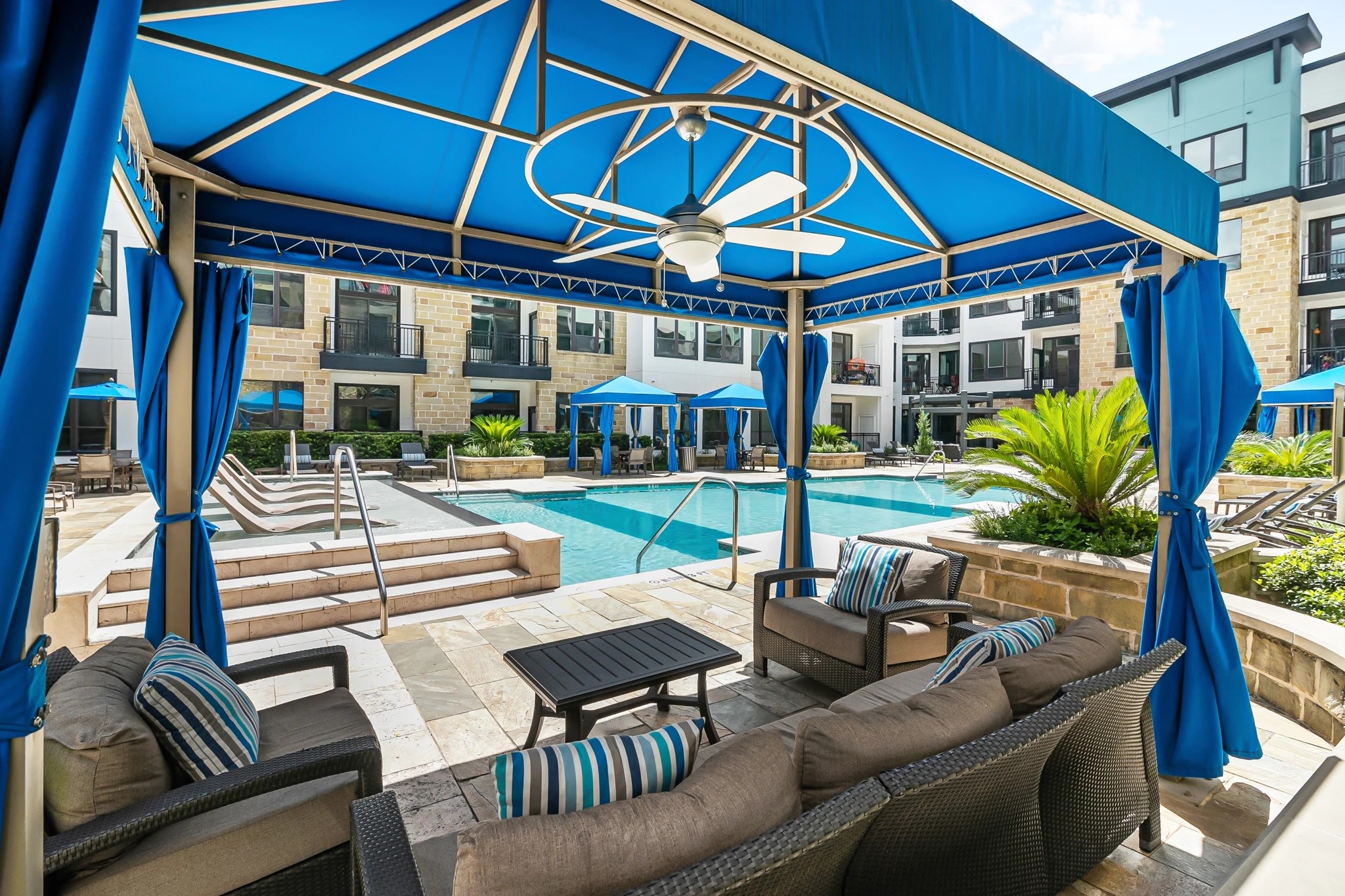 1616 W Dallas Street, #261, Houston, TX 77019