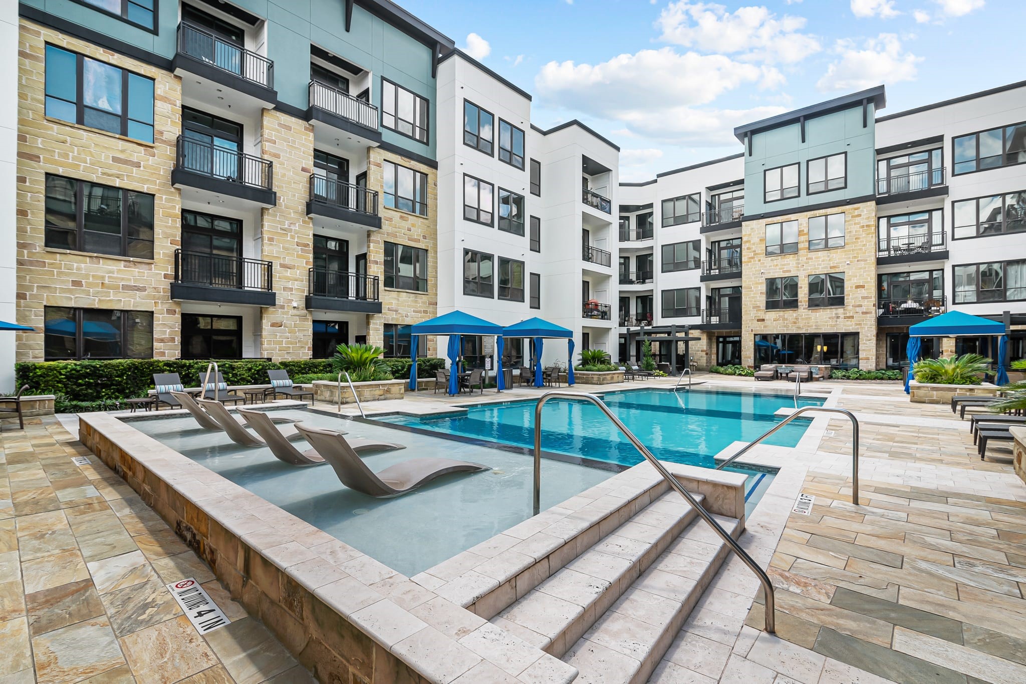 1616 W Dallas Street, #261, Houston, TX 77019
