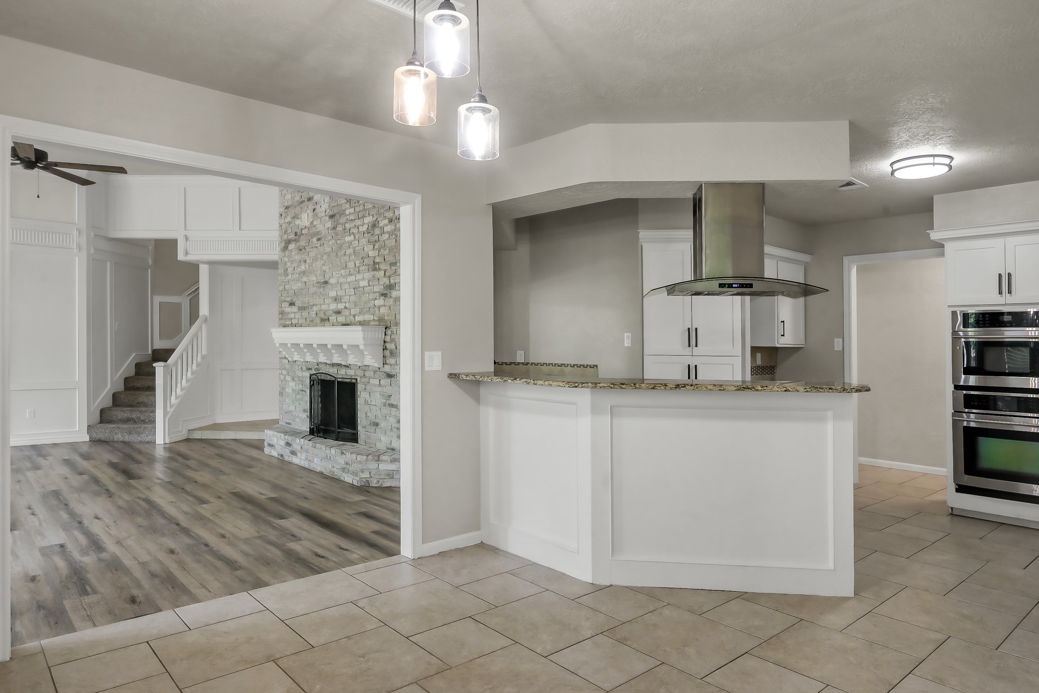 88 April Wind Drive S, Conroe, TX 77356