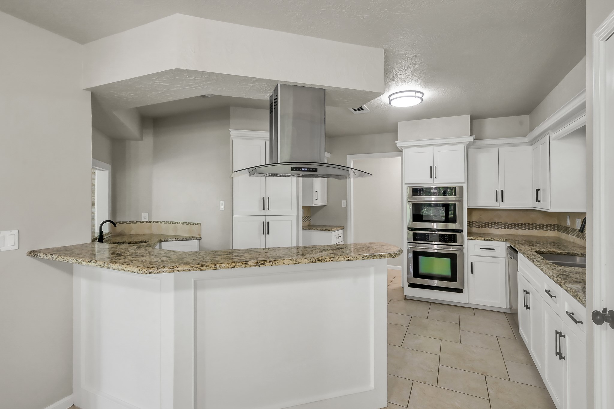 88 April Wind Drive S, Conroe, TX 77356